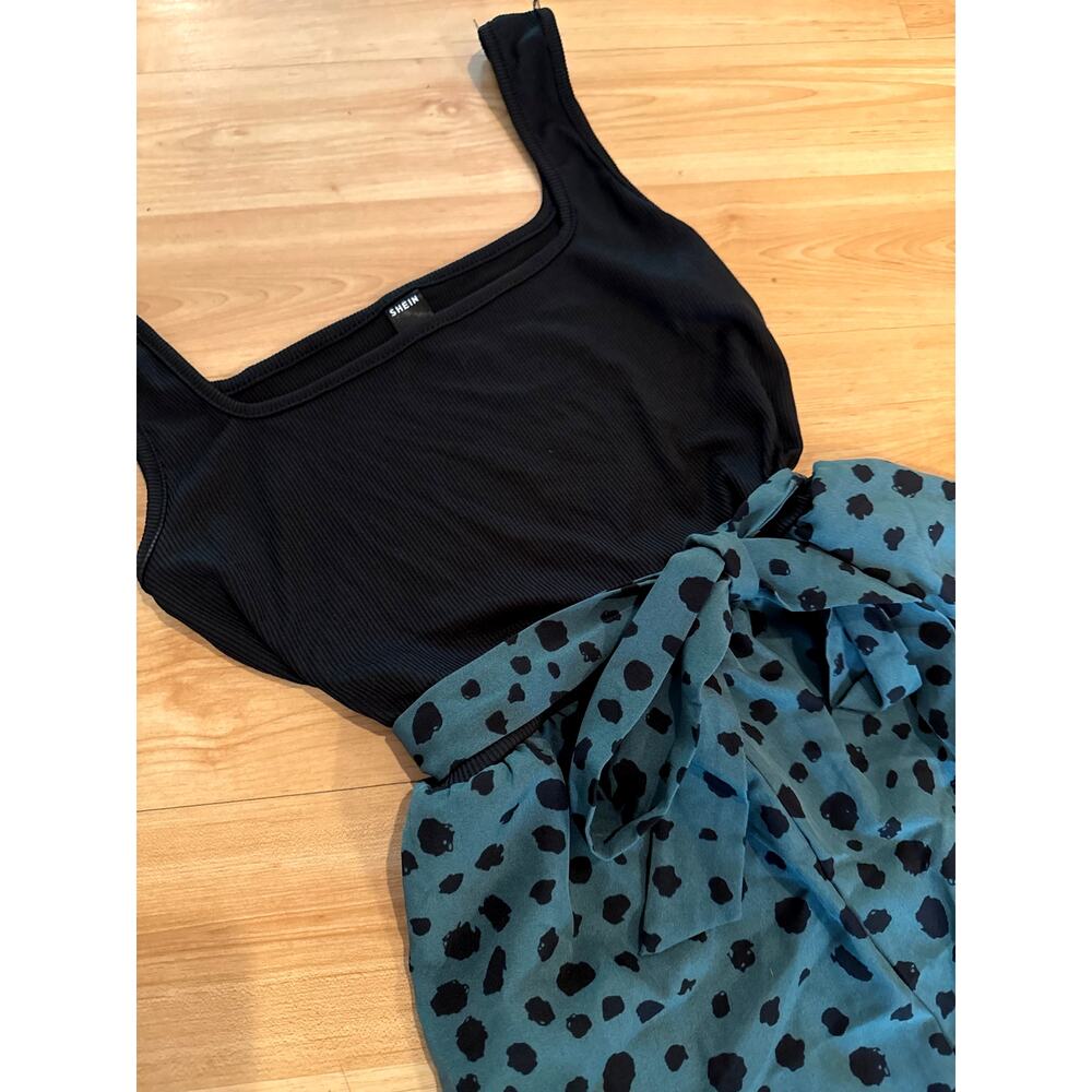 ADORABLE TANK BELTED JUMPSUIT Black Teal Polka Dot Size Small Size Four